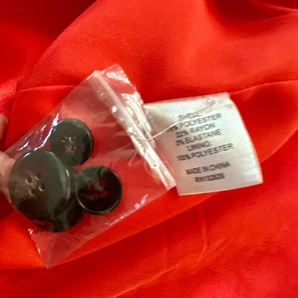 💥Clearance!!💥 NWOT L’Academie The Fleur Blazer from Revolve small Scarlet Red - Picture 9 of 12